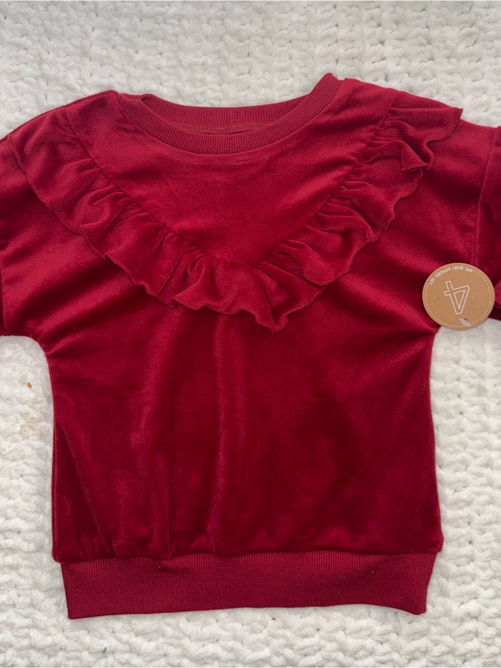 Girls' Red Velvet Ruffle Set - Picture 2 of 5